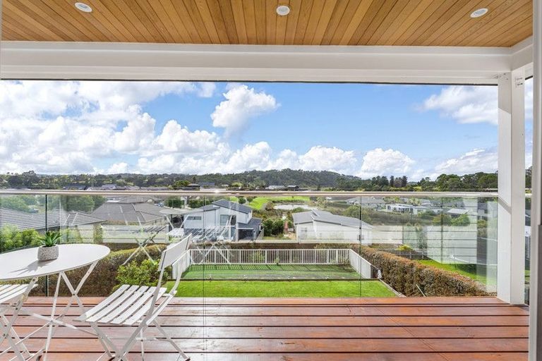 Photo of property in 94 Pohutukawa Parade, Riverhead, 0820