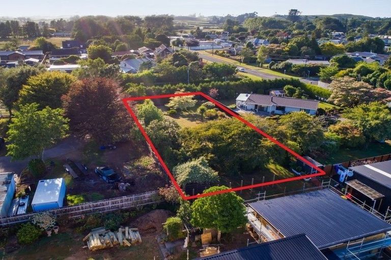 Photo of property in 1266 Egmont Road, Egmont Village, New Plymouth, 4372