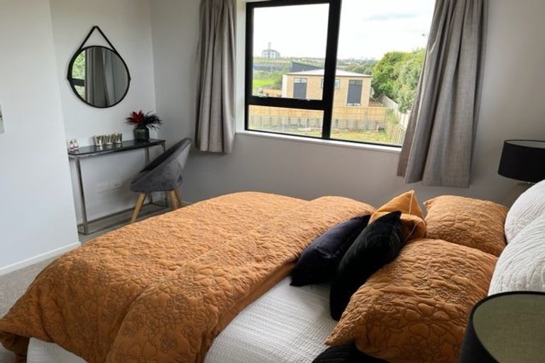 Photo of property in 15 Tuhono Street, Manukau, 2104