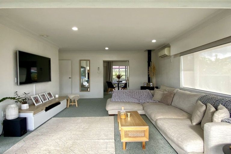 Photo of property in 4 Tupaea Place, Otumoetai, Tauranga, 3110