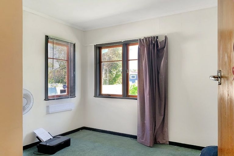 Photo of property in 215 Lytton Road, Elgin, Gisborne, 4010