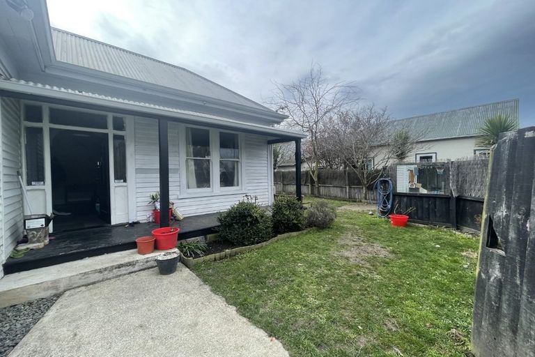 Photo of property in 19 Winton Street, St Albans, Christchurch, 8014