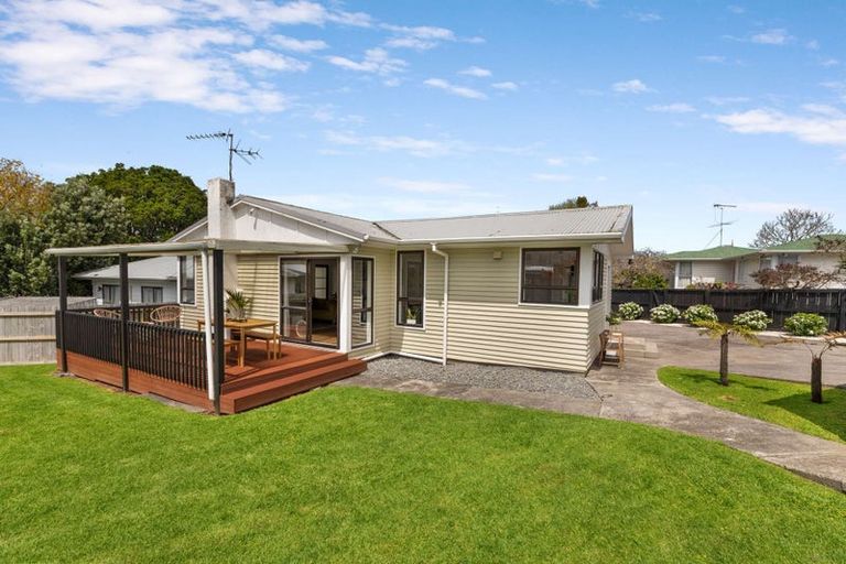 Photo of property in 22 Parry Road, Mount Wellington, Auckland, 1062