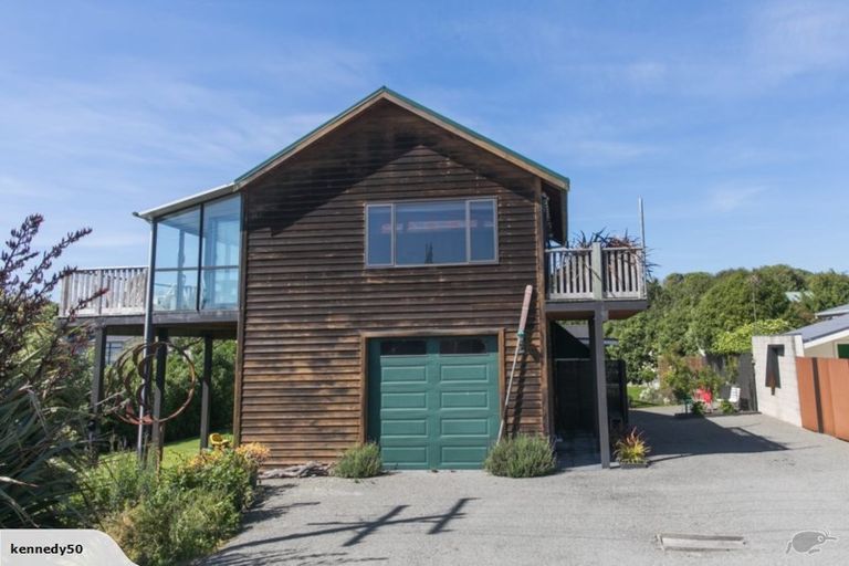 Photo of property in 29 Semple Street, Kakanui, Oamaru, 9495