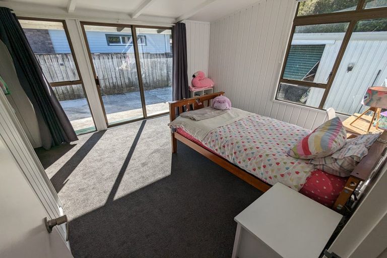 Photo of property in 75 Gillespies Road, Birchville, Upper Hutt, 5018