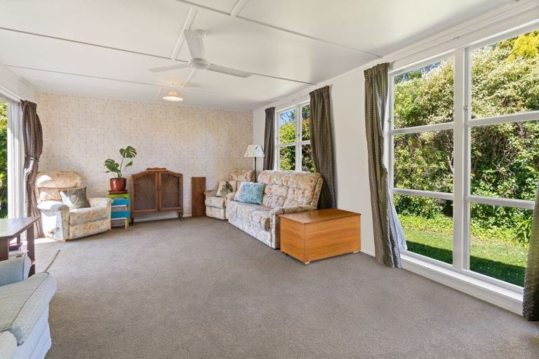 Photo of property in 5 Yule Grove, Greytown, 5712