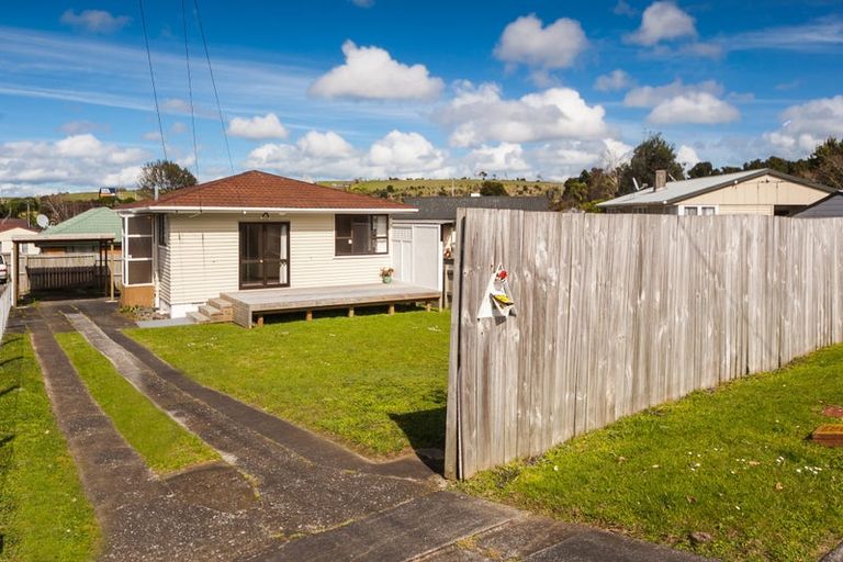 Photo of property in 5 Johnston Road, Mount Wellington, Auckland, 1060