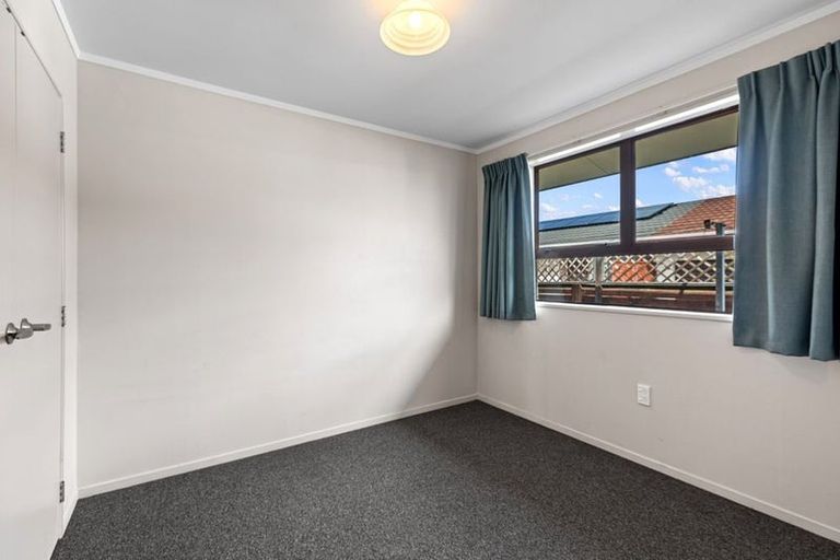 Photo of property in 402a Ngatai Road, Bellevue, Tauranga, 3110