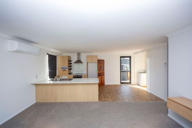 Photo of property in 1/18 Parker Avenue, New Lynn, Auckland, 0600