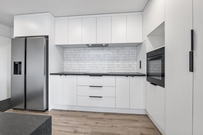 Photo of property in 3/48a Celia Street, Stratford, 4332