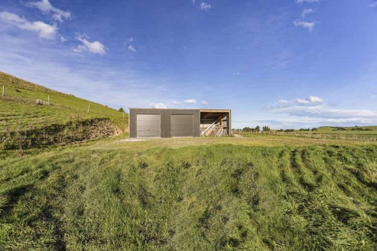 Photo of property in 1069 Waianakarua Road, Herbert, Oamaru, 9495