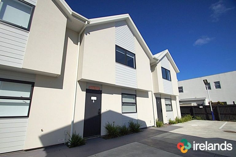 Photo of property in 2/32 Cross Street, Phillipstown, Christchurch, 8011