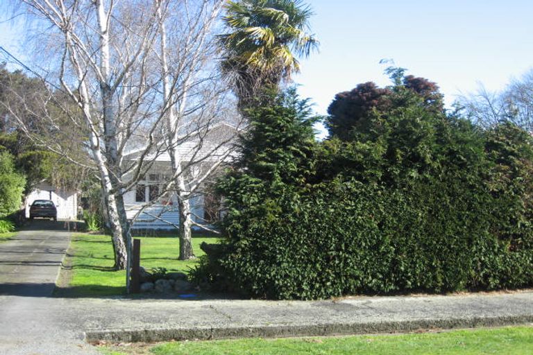 Photo of property in 19 Rexwood Street, Carterton, 5713