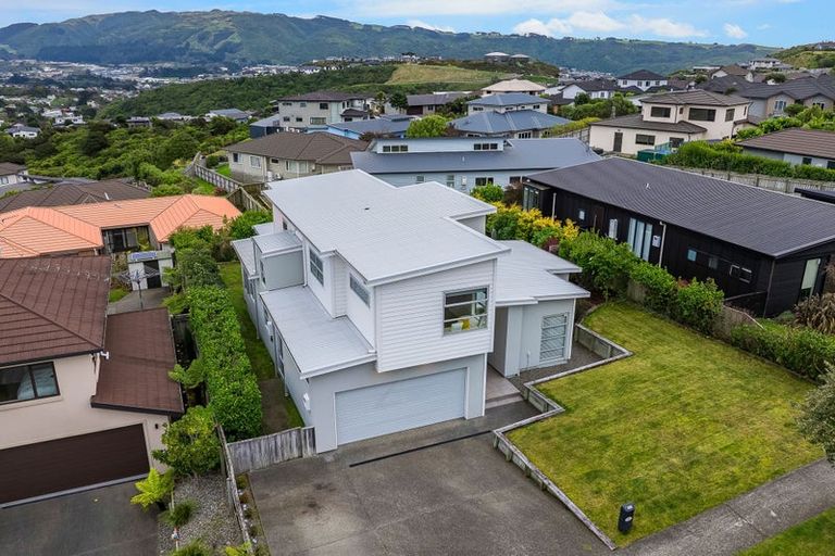 Photo of property in 20 Nelson Avenue, Aotea, Porirua, 5024