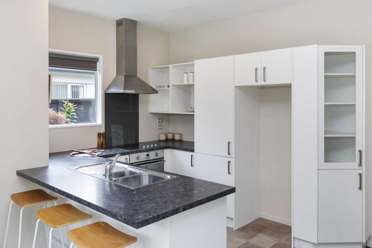 Photo of property in 4/6 Kauri Street, Riccarton, Christchurch, 8041