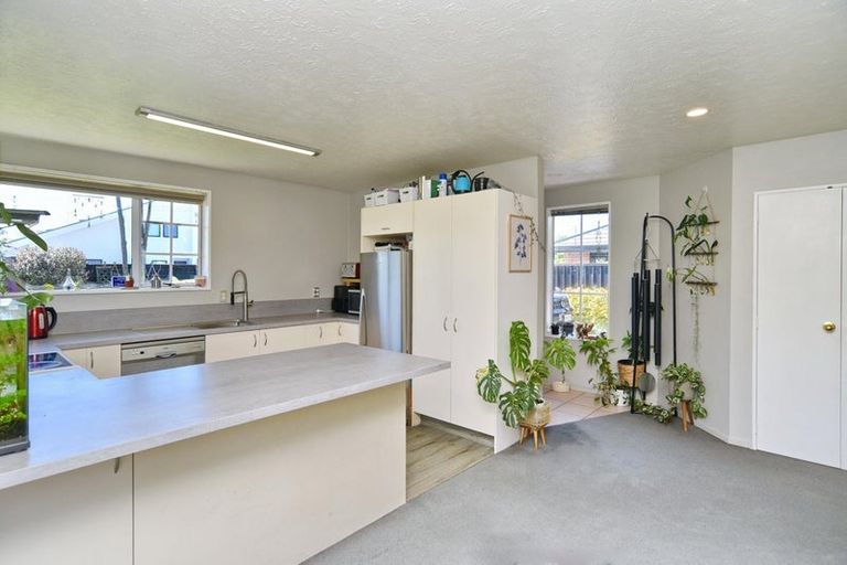 Photo of property in 125 Sawyers Arms Road, Northcote, Christchurch, 8052