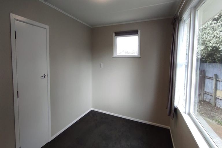 Photo of property in 19 Kayes Road, Pukekohe, 2120