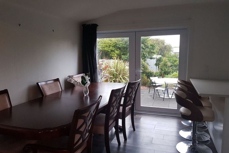 Photo of property in 82 Kapiti Road, Paraparaumu, 5032