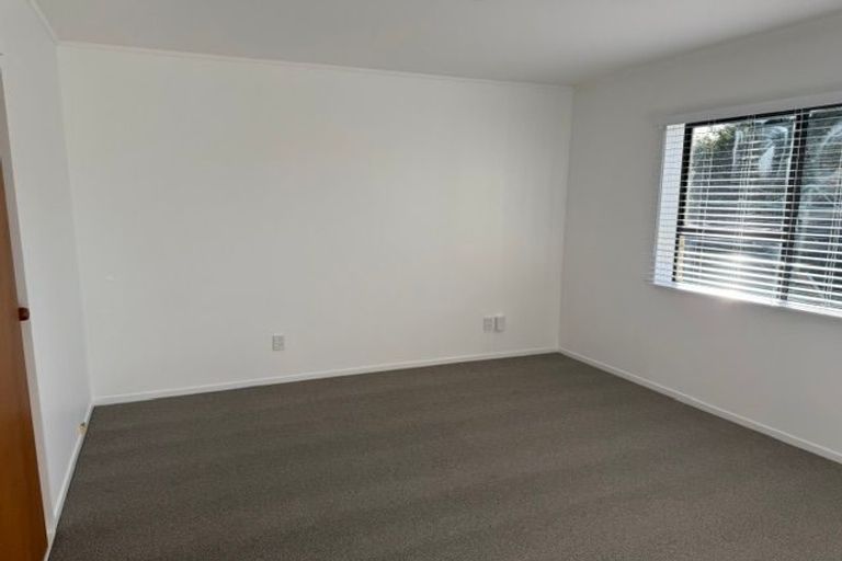 Photo of property in 2a Pine Road, Orewa, 0931