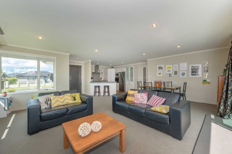 Photo of property in 11 Tallentire Crescent, Huntington, Hamilton, 3210