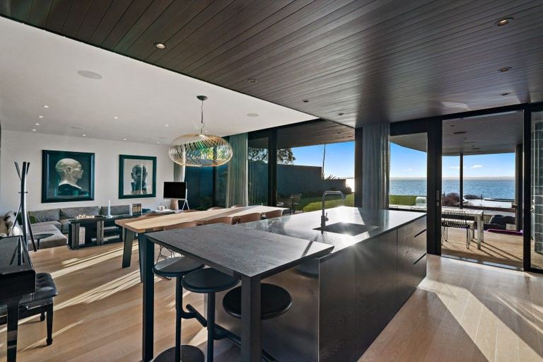 Photo of property in 34 Rawene Avenue, Westmere, Auckland, 1022