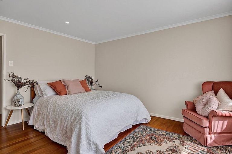 Photo of property in 38 Cameron Street, Hawera, 4610