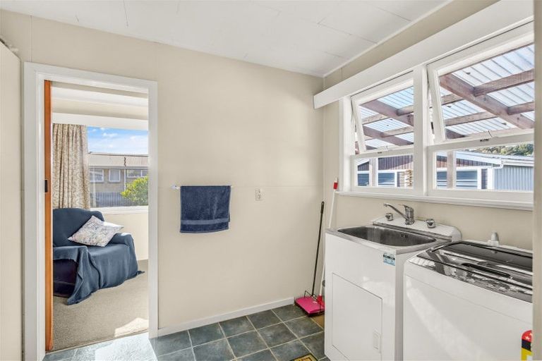 Photo of property in 45 Domett Street, Westport, 7825