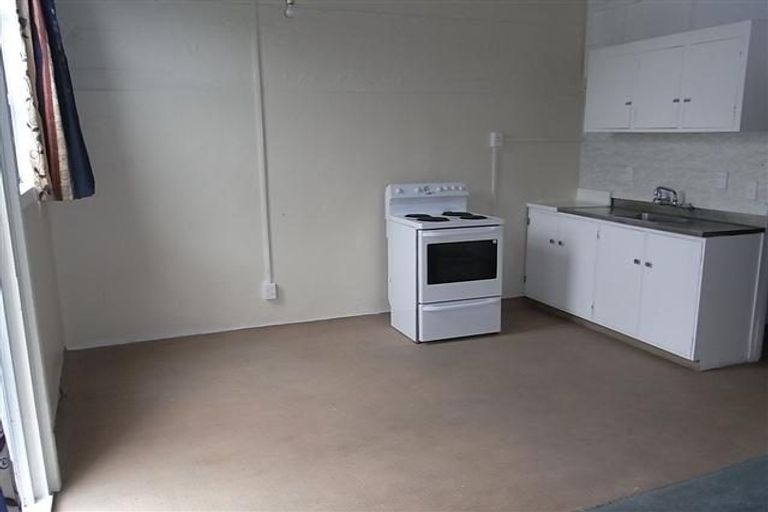 Photo of property in 3/81 Linton Street, West End, Palmerston North, 4410