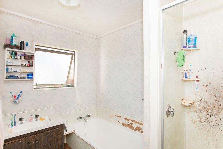 Photo of property in 21 Haldane Street, Elgin, Gisborne, 4010