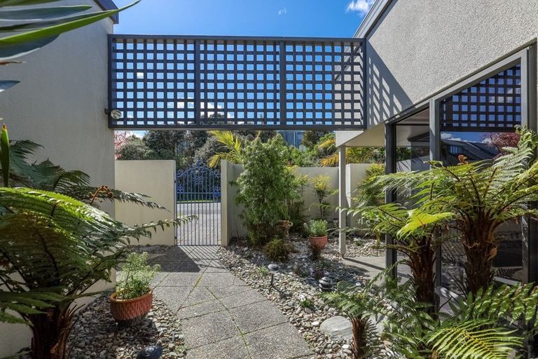 Photo of property in 348 Princes Drive, Britannia Heights, Nelson, 7010