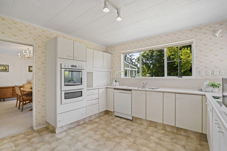 Photo of property in 77 Belvedere Avenue, Waikanae, 5036