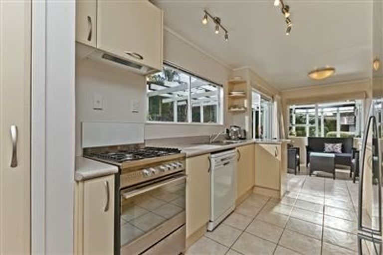 Photo of property in 94 Stapleford Crescent, Browns Bay, Auckland, 0630