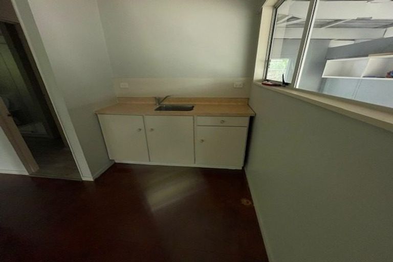 Photo of property in 23b Brian Crescent, Stanmore Bay, Whangaparaoa, 0932