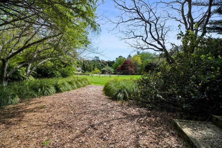 Photo of property in 331a Mangorei Road, Merrilands, New Plymouth, 4312