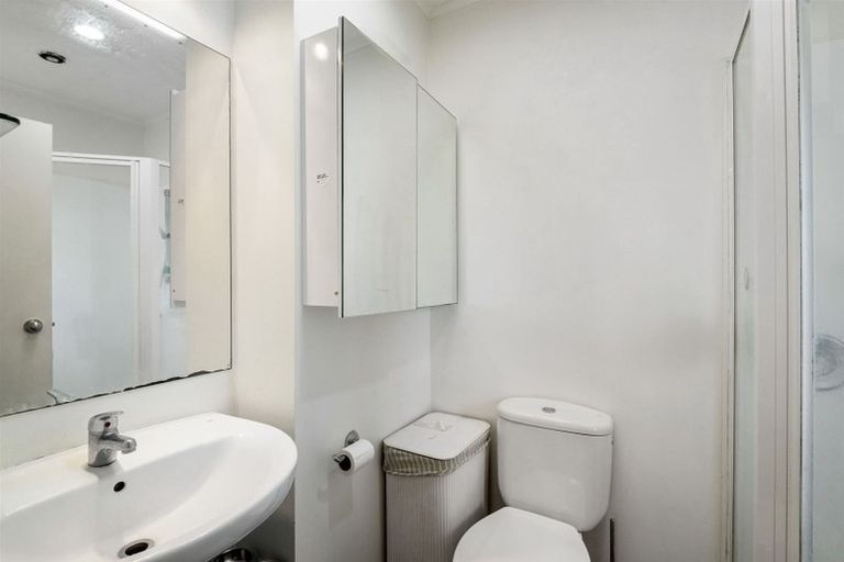 Photo of property in 620/12 Northcross Drive, Oteha, Auckland, 0632