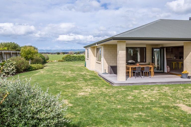 Photo of property in 12 Feist Street, Carterton, 5713