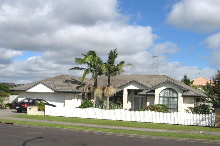 Photo of property in 23 Alicia Road, Somerville, Auckland, 2014