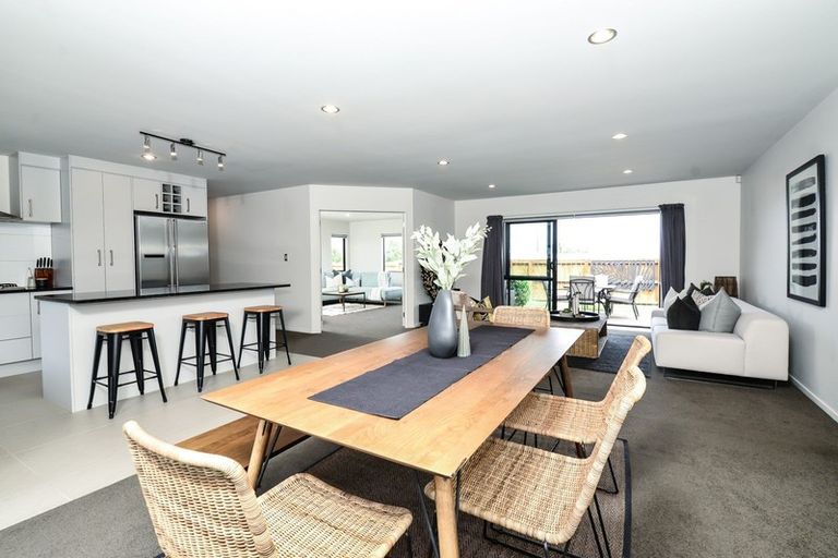 Photo of property in 58 Magellan Rise, Flagstaff, Hamilton, 3210