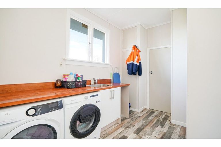 Photo of property in 289 Mcquarrie Street, Kingswell, Invercargill, 9812