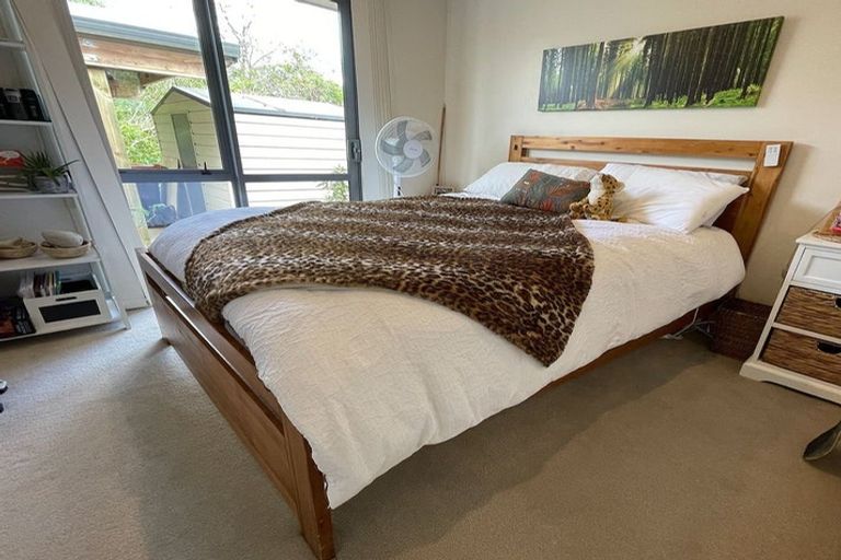 Photo of property in 3 Ruapehu Drive, Fitzherbert, Palmerston North, 4410