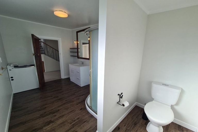 Photo of property in 28 Gossling Street, Okato, 4335