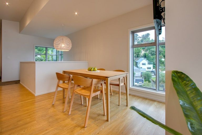 Photo of property in 16 Hornsey Road, Bluff Hill, Napier, 4110