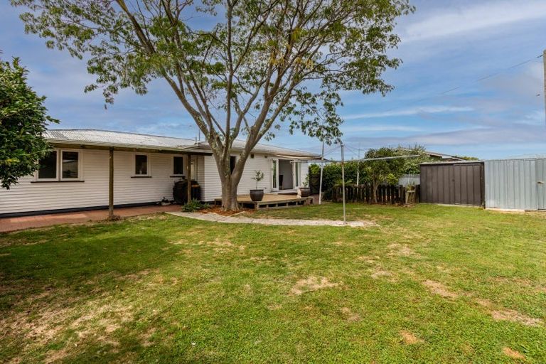 Photo of property in 303 Lumsden Road, Akina, Hastings, 4122