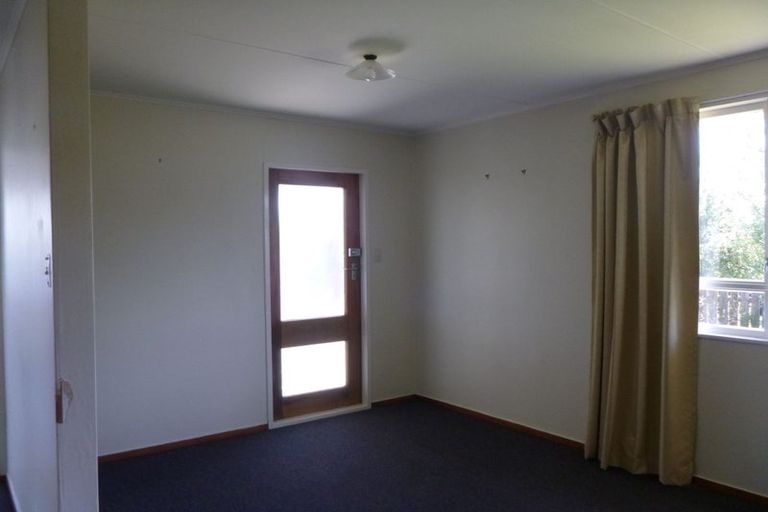 Photo of property in 2 Maire Street, Pahiatua, 4910