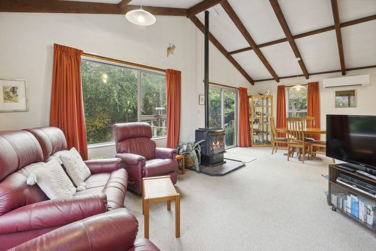 Photo of property in 15 Helensburgh Road, Halfway Bush, Dunedin, 9010