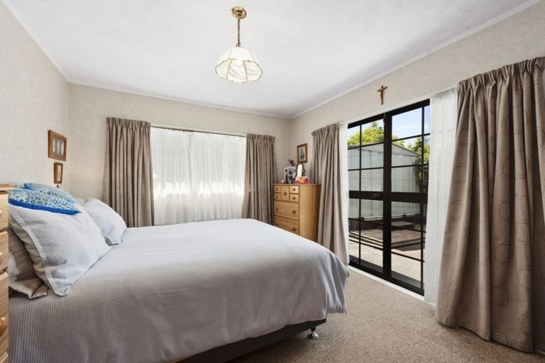 Photo of property in 53b Cambridge Terrace, Waiwhetu, Lower Hutt, 5010