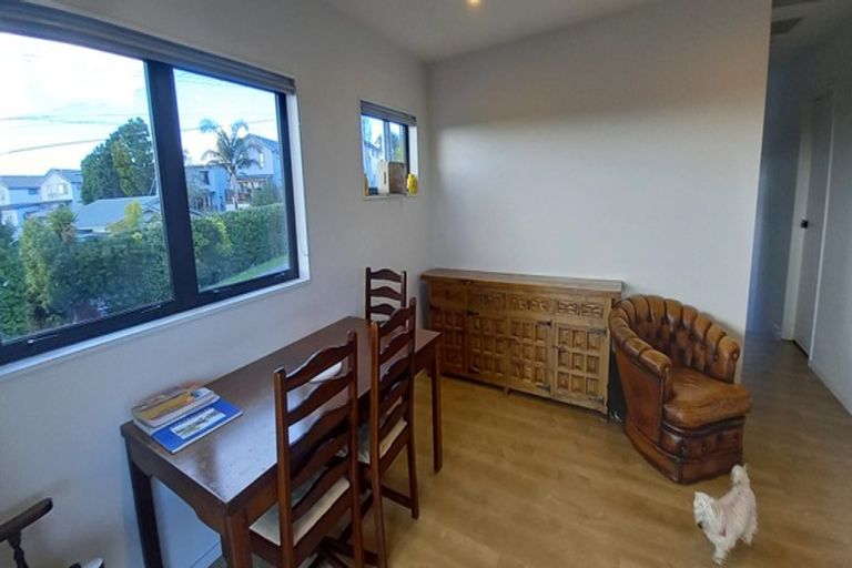 Photo of property in 1/39 Lancaster Road, Beach Haven, Auckland, 0626