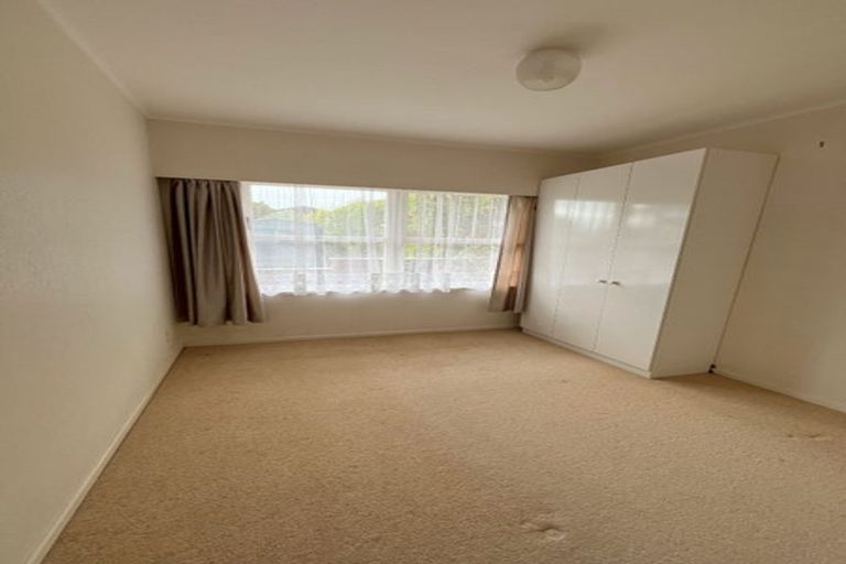 Photo of property in 1/2 Eban Avenue, Hillcrest, Auckland, 0627