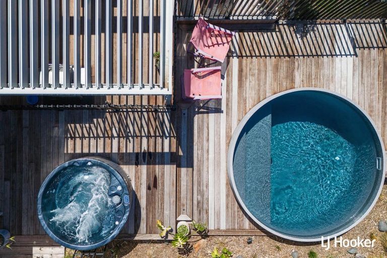 Photo of property in 55 Seaforth Road, Waihi Beach, 3611