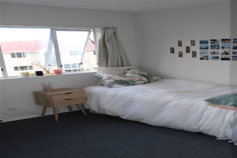 Photo of property in 18k Forth Street, North Dunedin, Dunedin, 9016